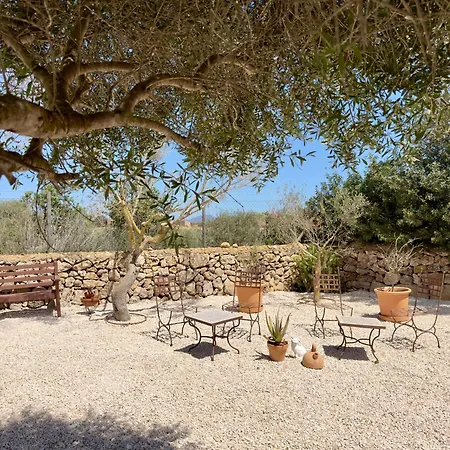 Traumhafte Finca Am Es Trenc Ses Covetes Exterior photo